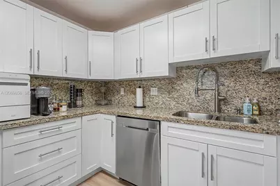 10852 N Kendall Dr #314, Miami, FL 33176 - Photo 7