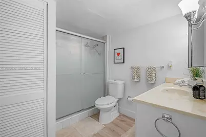 10852 N Kendall Dr #314, Miami, FL 33176 - Photo 13