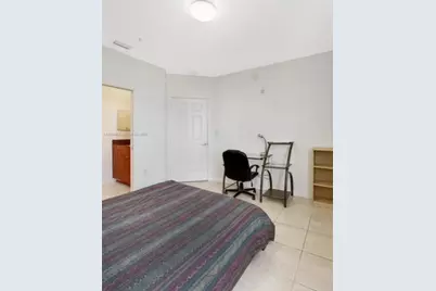 115 SW 11th St #902, Miami, FL 33130 - Photo 11