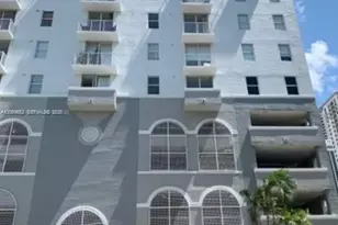 115 SW 11th St, Miami, FL 33130 - Photo 3
