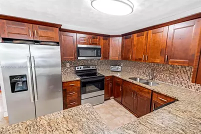 6270 NW 16th Ct, Sunrise, FL 33313 - Photo 13
