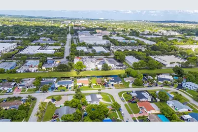 6270 NW 16th Ct, Sunrise, FL 33313 - Photo 35