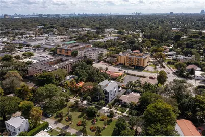 320 NE 126th St #32, North Miami, FL 33161 - Photo 9