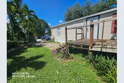 6 Ct SW 6th Ct, Davie, FL 33325 - Photo 1