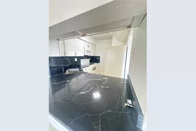 8500 NW 8th St #303, Miami, FL 33126 - Photo 7