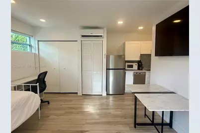 1125 Almeria Ave #Cottage, Coral Gables, FL 33134 - Photo 3