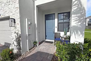 179 NE 13th Cir, Homestead, FL 33033 - Photo 3