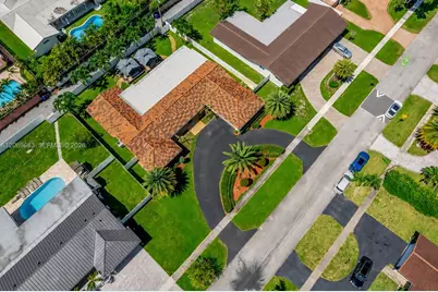 4812 Van Buren St, Hollywood, FL 33021 - Photo 5