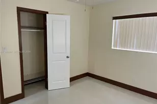 2231 NW 9th Pl, Fort Lauderdale, FL 33311 - Photo 13