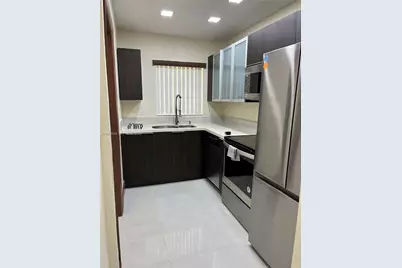2231 NW 9th Pl #H, Fort Lauderdale, FL 33311 - Photo 9