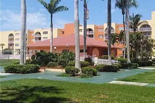 7000 NW 186th St, Hialeah, FL 33015 - Photo 5