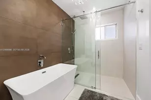 6951 S Miami Lakeway S, Miami Lakes, FL 33014 - Photo 15