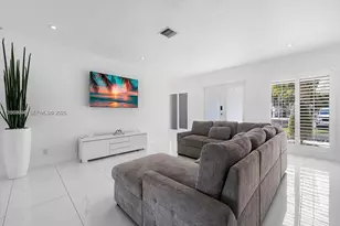 6951 S Miami Lakeway S, Miami Lakes, FL 33014 - Photo 19