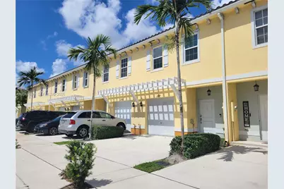 1107 NW 40th Ter #1107, Lauderhill, FL 33313 - Photo 5