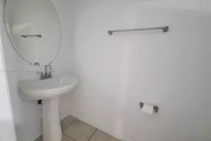 1107 NW 40th Ter, Lauderhill, FL 33313 - Photo 9