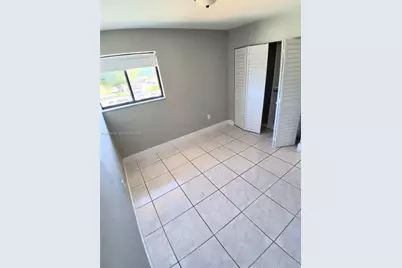 2770 W 60th Pl #201, Hialeah, FL 33016 - Photo 7