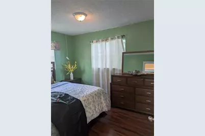 560 NW 184th Ter, Miami Gardens, FL 33169 - Photo 17