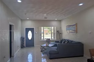 560 NW 184th Terrace, Miami Gardens, FL 33169 - Photo 5