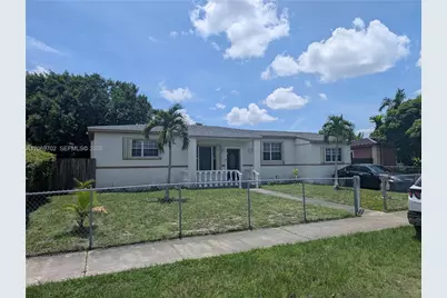 560 NW 184th Ter, Miami Gardens, FL 33169 - Photo 1