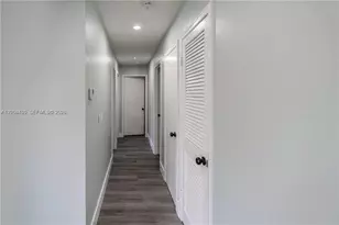 8110 SW 4th Pl, North Lauderdale, FL 33068 - Photo 13