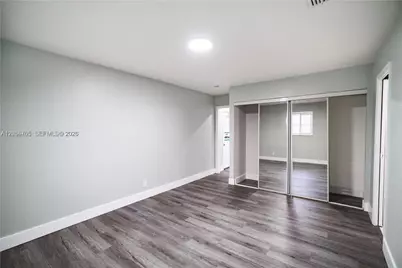8110 SW 4th Pl, North Lauderdale, FL 33068 - Photo 15