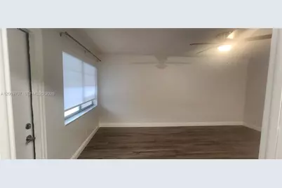 1555 N 12th Ct #8B, Hollywood, FL 33019 - Photo 3