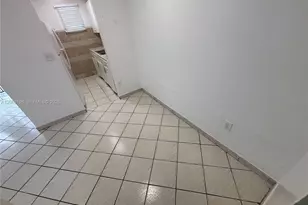 7841 Johnson St, Pembroke Pines, FL 33024 - Photo 3