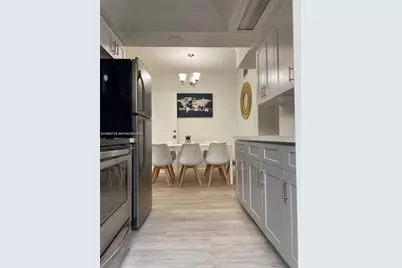 2160 NW 18th Ter, Miami, FL 33125 - Photo 13