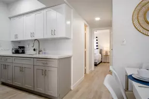 2160 NW 18th Terrace, Miami, FL 33125 - Photo 21