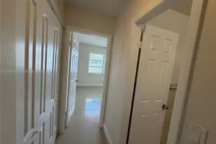 432 Lakeside Dr, Margate, FL 33063 - Photo 9