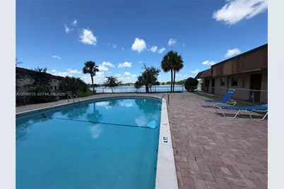 432 Lakeside Dr #257, Margate, FL 33063 - Photo 15