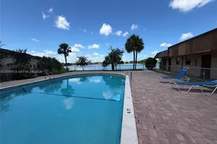 432 Lakeside Dr, Margate, FL 33063 - Photo 15