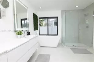 201 Holiday Dr, Hallandale Beach, FL 33009 - Photo 33