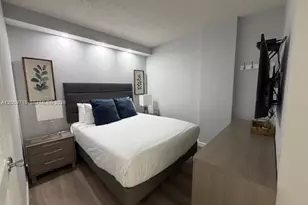 19370 Collins Ave, Sunny Isles Beach, FL 33160 - Photo 5
