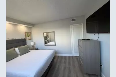 19370 Collins Ave #321, Sunny Isles Beach, FL 33160 - Photo 11