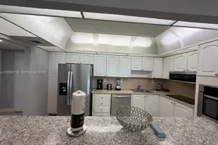 19370 Collins Ave, Sunny Isles Beach, FL 33160 - Photo 13