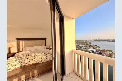 1000 W Island Blvd #1911, Aventura, FL 33160 - Photo 35