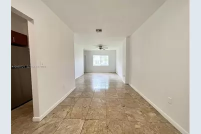 8460 NW 4th Ct #8460, Miami, FL 33150 - Photo 3