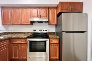 8460 NW 4th Ct, Miami, FL 33150 - Photo 5