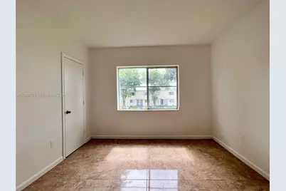 8460 NW 4th Ct #8460, Miami, FL 33150 - Photo 11