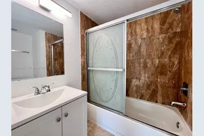 8460 NW 4th Ct #8460, Miami, FL 33150 - Photo 15