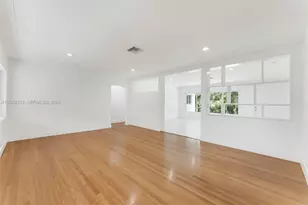 4724 Orduna Dr, Coral Gables, FL 33146 - Photo 3