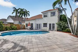 2638 Oak Park Cir, Davie, FL 33328 - Photo 23