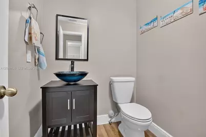 2638 Oak Park Cir, Davie, FL 33328 - Photo 27