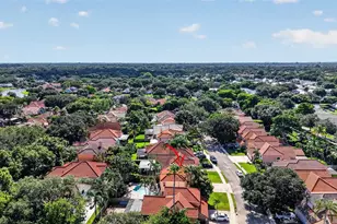 2638 Oak Park Cir, Davie, FL 33328 - Photo 39