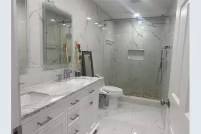 1051 SW 99th Ave, Pembroke Pines, FL 33025 - Photo 21