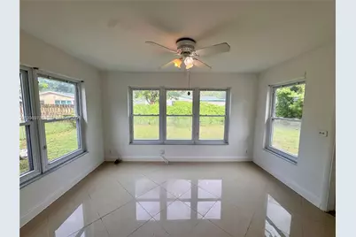 4720 SW 25th Ter, Dania Beach, FL 33312 - Photo 5