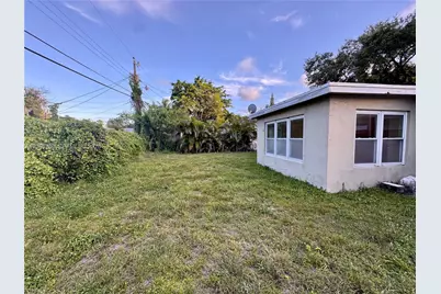 4720 SW 25th Ter, Dania Beach, FL 33312 - Photo 13