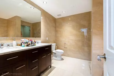 437 Holiday Dr, Hallandale Beach, FL 33009 - Photo 23
