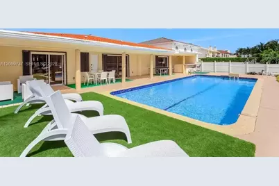 437 Holiday Dr, Hallandale Beach, FL 33009 - Photo 19
